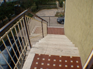zoom immagine (Appartamento 105 mq, soggiorno, 3 camere, zona Mondolfo)