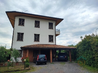 zoom immagine (Casa singola 447 mq, soggiorno, 4 camere, zona Porto Nogaro)