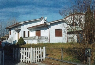 zoom immagine (Villa 174 mq, soggiorno, 3 camere, zona Camisano Vicentino)