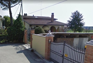 zoom immagine (Casa singola 334 mq, soggiorno, 3 camere, zona Conegliano)