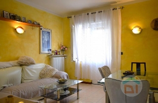 zoom immagine (Appartamento 110 mq, soggiorno, 3 camere, zona Gorizia - Centro)