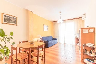 zoom immagine (Appartamento 88 mq, soggiorno, 2 camere, zona Campanella)