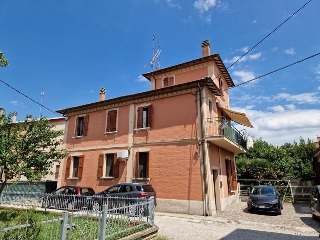 zoom immagine (Appartamento 130 mq, soggiorno, 3 camere, zona Ponte Samoggia - Santa Maria in Strada)