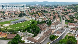 zoom immagine (Negozio 152 mq, zona Sant'Ambrogio di Valpolicella - Centro)