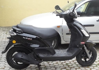 zoom immagine (Scooter Derby 150 Boulevard)