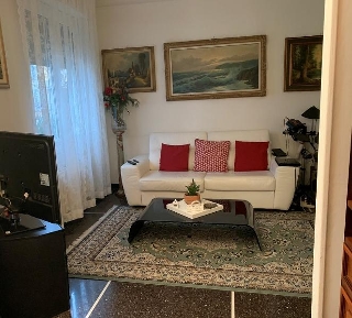 zoom immagine (Appartamento 90 mq, soggiorno, 2 camere, zona Santa Margherita Ligure)